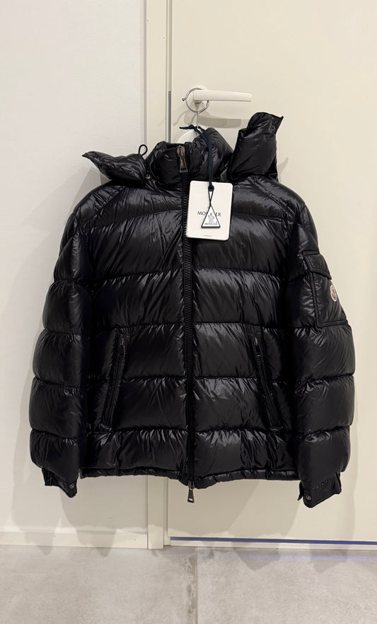Moncler talvitakki koko 2